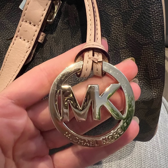 Michael Kors Bag - Picture 8 of 10